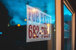 4 Clever Ways for Landlords to Manage Tenants